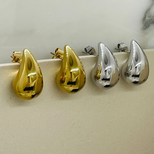 ⭐️🎀Orecchini mini Goccia da 2,1 Cm , realizzati in acciaio inox, 🩷disponibile nella variante Gold/Silver